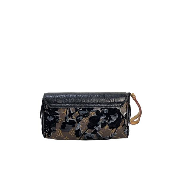 Louis Vuitton Limited Edition Fleur de Jais Clutch - Picture 3 of 9
